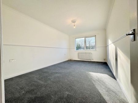 2 bedroom maisonette to rent - Photo 2