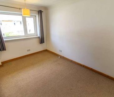 Greencroft Gardens, Reading, RG30 - Photo 3