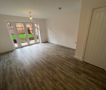 2 bedroom semi-detached house to rent - Photo 1