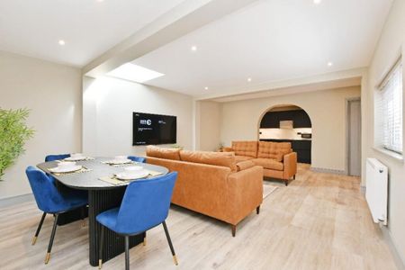 2 bedroom flat to rent - Photo 4