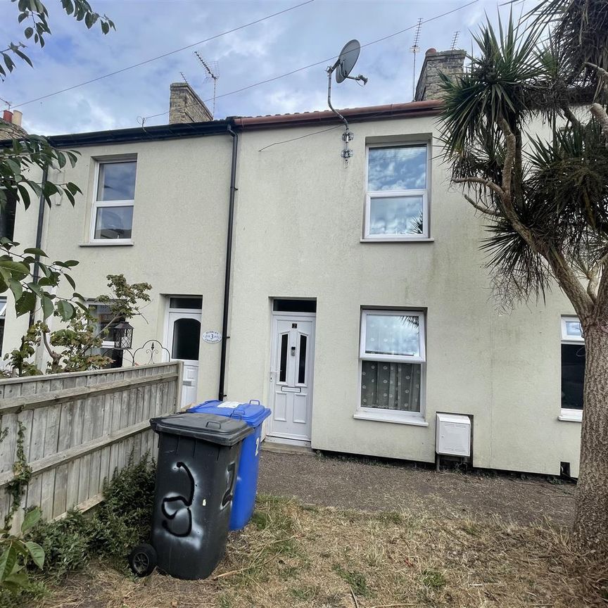 Bevan Street West, Lowestoft - Photo 1