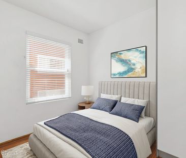 Sought after position, just footsteps from convenient village shops... - Photo 1