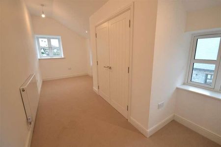 Forge Cottage, Fonmon, Barry, CF62 - Photo 5