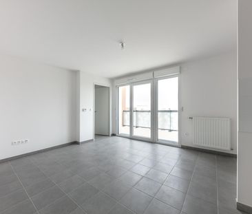 location Appartement T2 DE 42.55m² À BLAGNAC - Photo 2