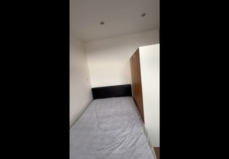 Room in a Shared Flat, Albion Street, LE1 - Photo 4