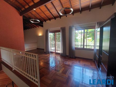 Casa Em Condomínio - Foto 2