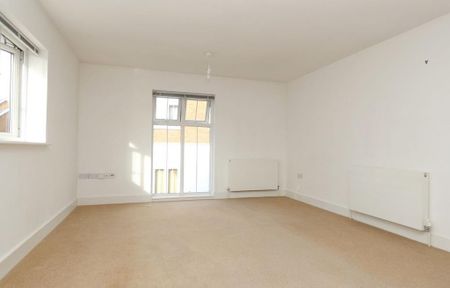 2 bedroom maisonette to rent - Photo 3