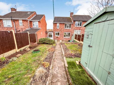 2 bedroom semi-detached house to rent - Photo 2