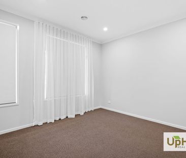 Style and Sophistication in Clyde North! - Photo 3