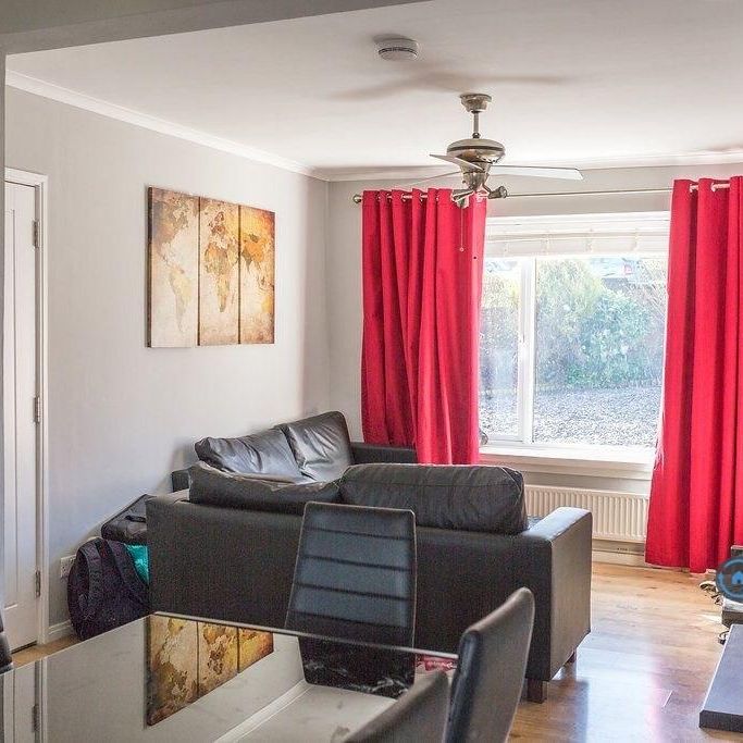 1 bedroom in a house share to rent - Photo 1