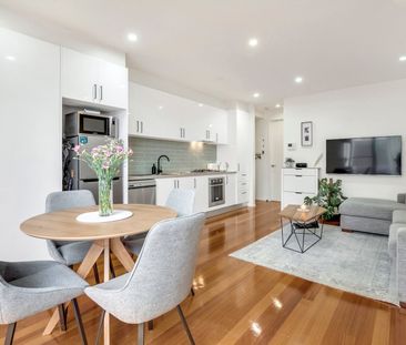 2/149 Dundas Street, Thornbury VIC 3071 - Photo 2