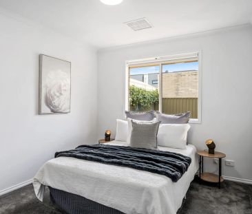 83 Glyde Street, Albert Park. - Photo 1