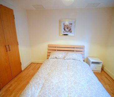 Unit C3.4, Whitehall Square, BT125EG, Belfast - Photo 1