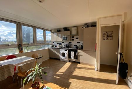 Spacious Double Room in 4-Bed Flat with Open-Plan Living Area - Photo 5