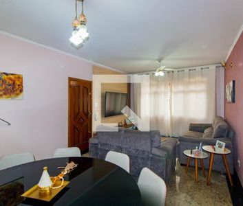 Casa para alugar com 220m², 3 quartos e 5 vagas - Photo 2