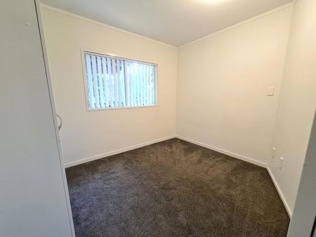 Botany Downs, 10 Yarra Place - Photo 4