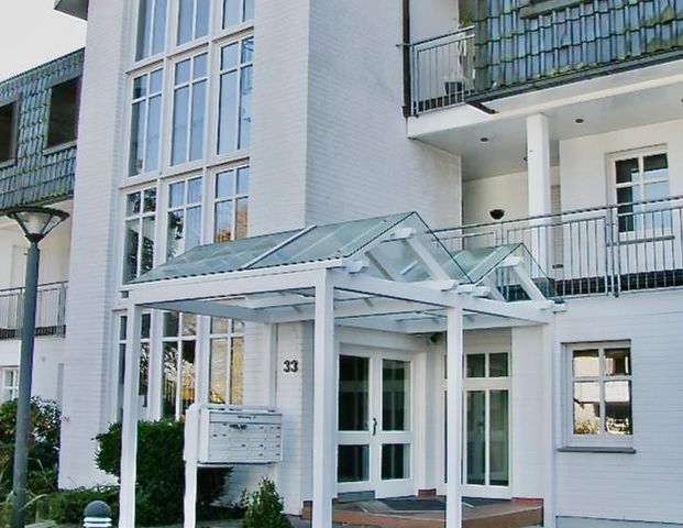 3-Zimmer Terrassenwohnung mit hochweriger Einbauküche in Herford - Photo 1