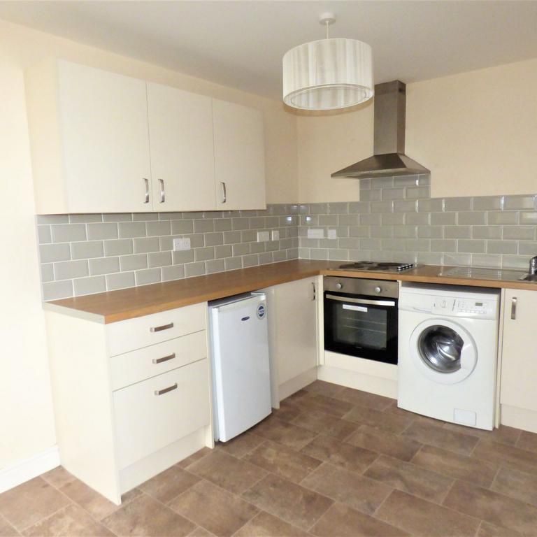 1 bedroom flat to rent - Photo 1