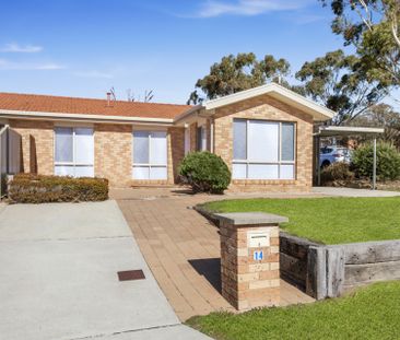 14 Gang Gang Court, Ngunnawal ACT, Belconnen - Photo 3