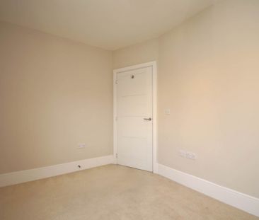 2 bed Flat for rent - Photo 1