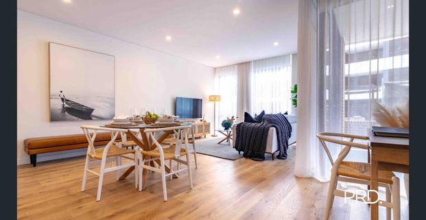 Luxury One Bedroom Unit - Resort Style Pool Access - Photo 1