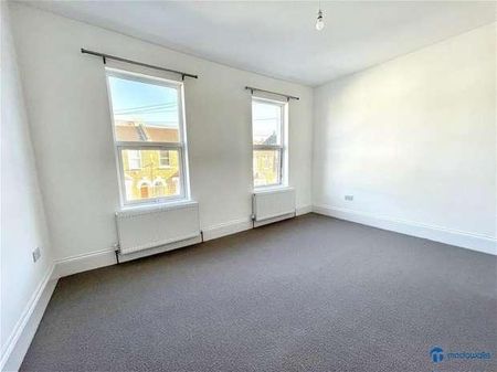 Field Road, London, E7 - Photo 3