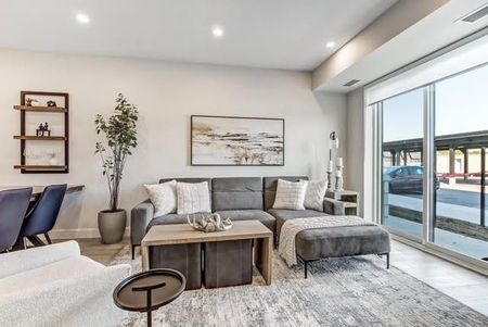 For Lease - 16 COMPASS Trail Unit# 106, Central Elgin, Ontario - Photo 3