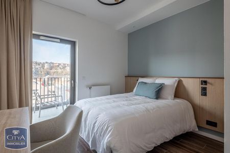 Location Appartement 3 pièces 75m² LYON 2ème - Photo 5