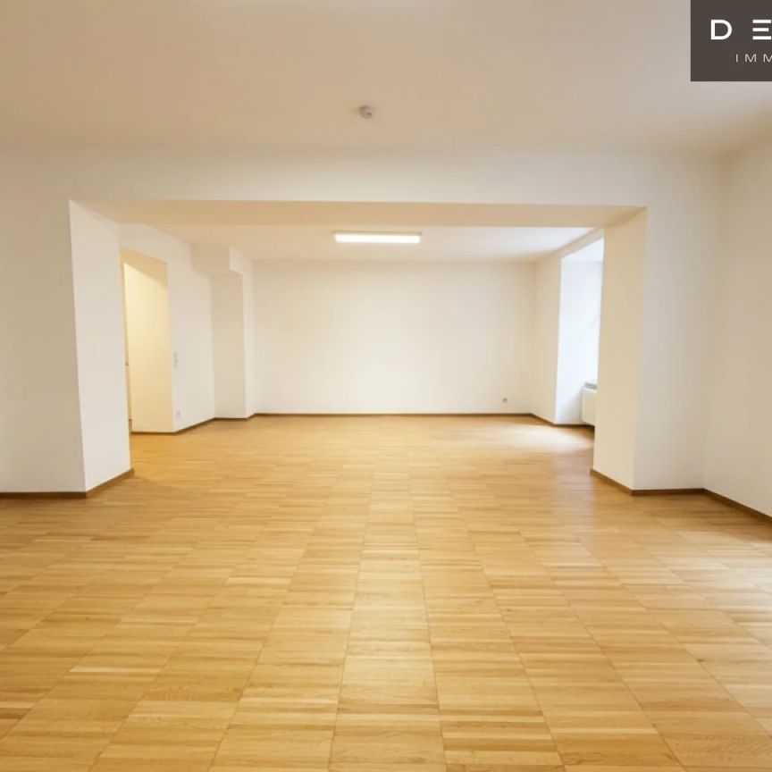 | ATEMBERAUBENDE & HELLE 2-ZIMMER ALTBAUWOHNUNG | CA. 111m² | TOP LAGE | INNENSTADT | HAUPTPLATZ - Photo 1