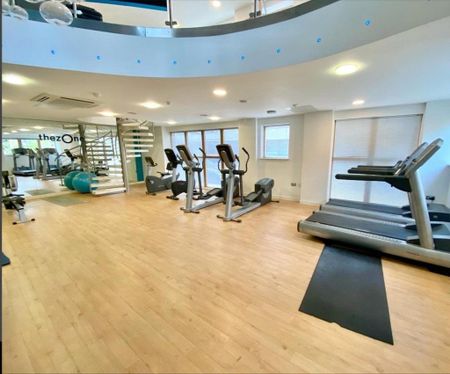 2 bedroom flat to rent - Photo 3