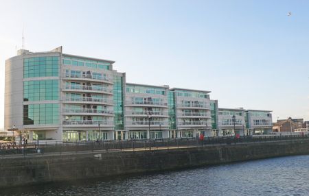 Sovereign Quay Havannah Street, CF10 5SF, Cardiff - Photo 5