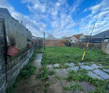 2 bedroom property to rent - Photo 2