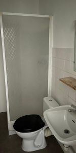 Location Appartement 2 pièces 32m² AUBENAS 07200 - Photo 3
