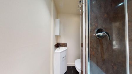 Studio to rent - Photo 5