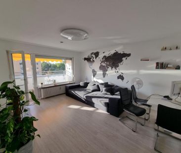 Pfiffig und modernisiert ... 2 ½ Zimmer- Wohnung mit Loggia und Wei... - Photo 1