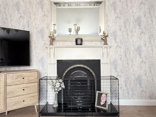 17 Manor Mews, Magherafelt, Derry, BT45 6QJ - Photo 1