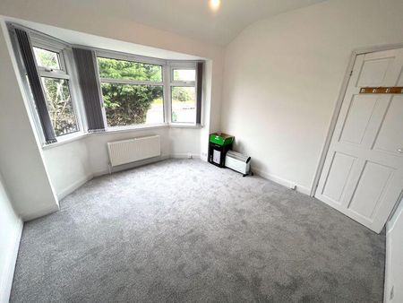 3 bedroom detached house to rent - Photo 2