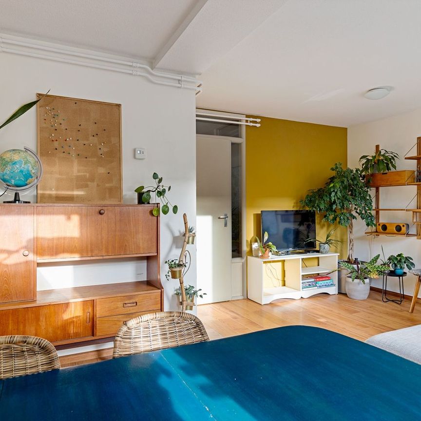 Appartement te huur: Jacob van Lennepstraat 241-B 1053 JD Amsterdam - Foto 1