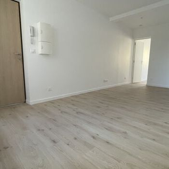 Appartement 2 pièces 42m2 REIMS 610 euros - Photo 1