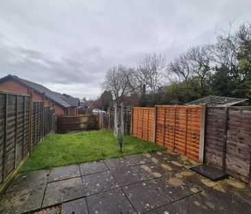 2 bedroom terraced house to rent - Photo 4