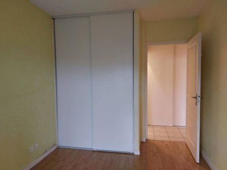 Location appartement t3 63 m² à Villefranche-de-Rouergue (12200) - Photo 2