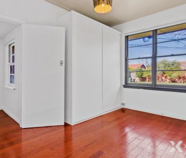3 Bed, 1 Bath - Photo 4