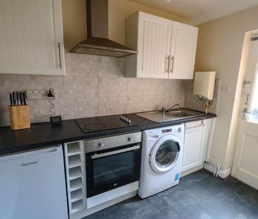 Rectory Road, Redditch - Photo 1