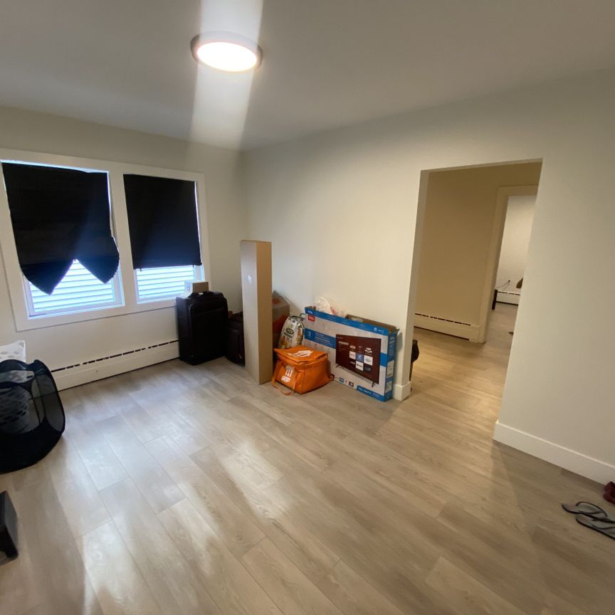 3613 Dutch Village Rd. - Photo 1