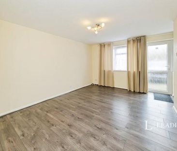 2 bedroom house to rent Forest Ridge, Sharpthorne, East Grinstead, ... - Photo 4