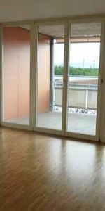 Bright 1.5-room apartment with balcony! - Photo 4