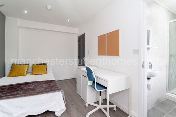 Victoria Road, Manchester, M14 6AP - Photo 1