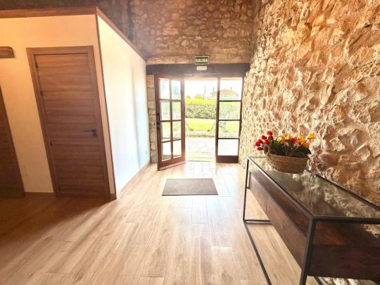 Planta baja de alquiler en Cudón - Foto 1