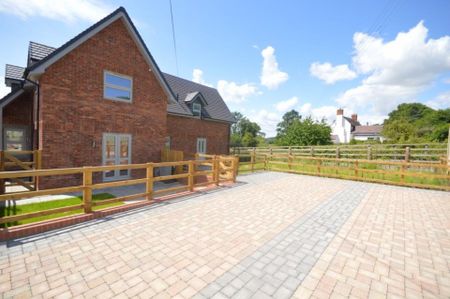 BUILDWAS, TELFORD, SHROPSHIRE - £975 pcm - Photo 2