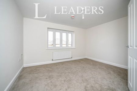 4 bedroom townhouse to rent - Photo 2